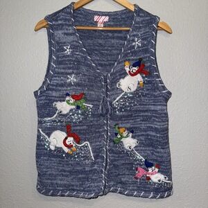 Womens M Holiday Christmas Vest Polar Bear Embroidered Sequined Cottage‎ Festive